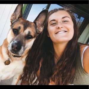 Meet your Posher, Kaitlyn